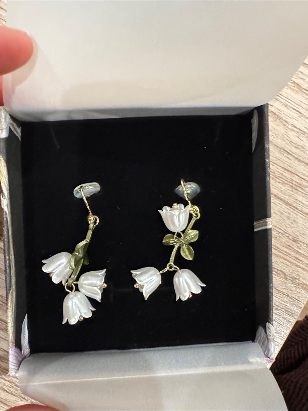 Non piericing earing